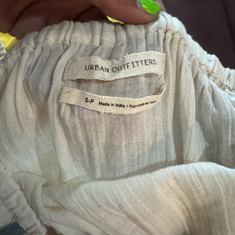 UO Urban Outfitters NWT Womens Embroidered Balloon Sleeve Blouse Top S $49 White - Picture 12 of 13